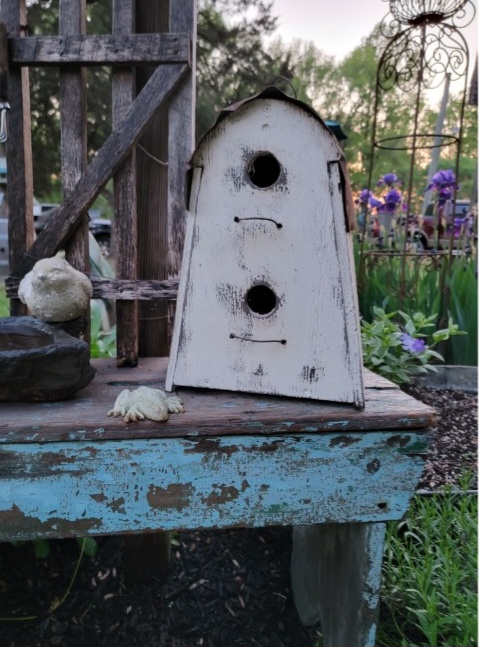 Metal Roof Birdhouse  / Hanging Birdhouse / Garden decor