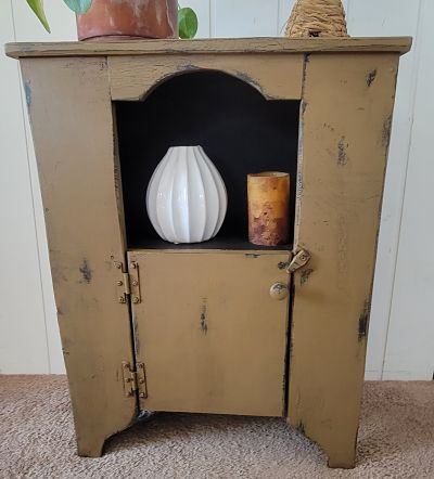 Side Table  /  with open  cubby